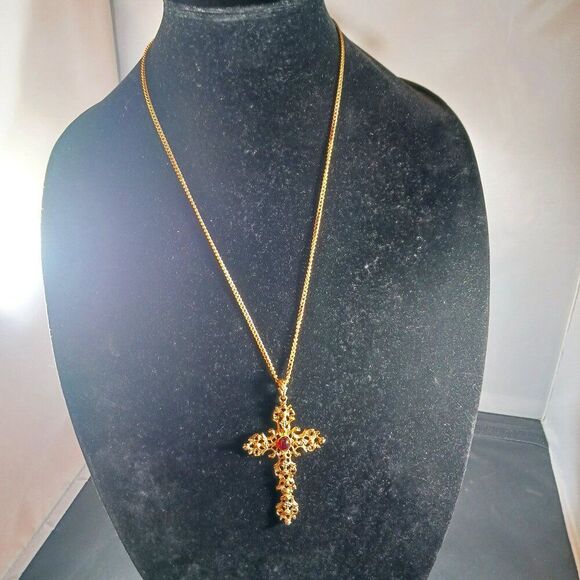 Vintage 70's Avon Cross Gold Tone Red Cabochon Pendant Necklace - Picture 1 of 11